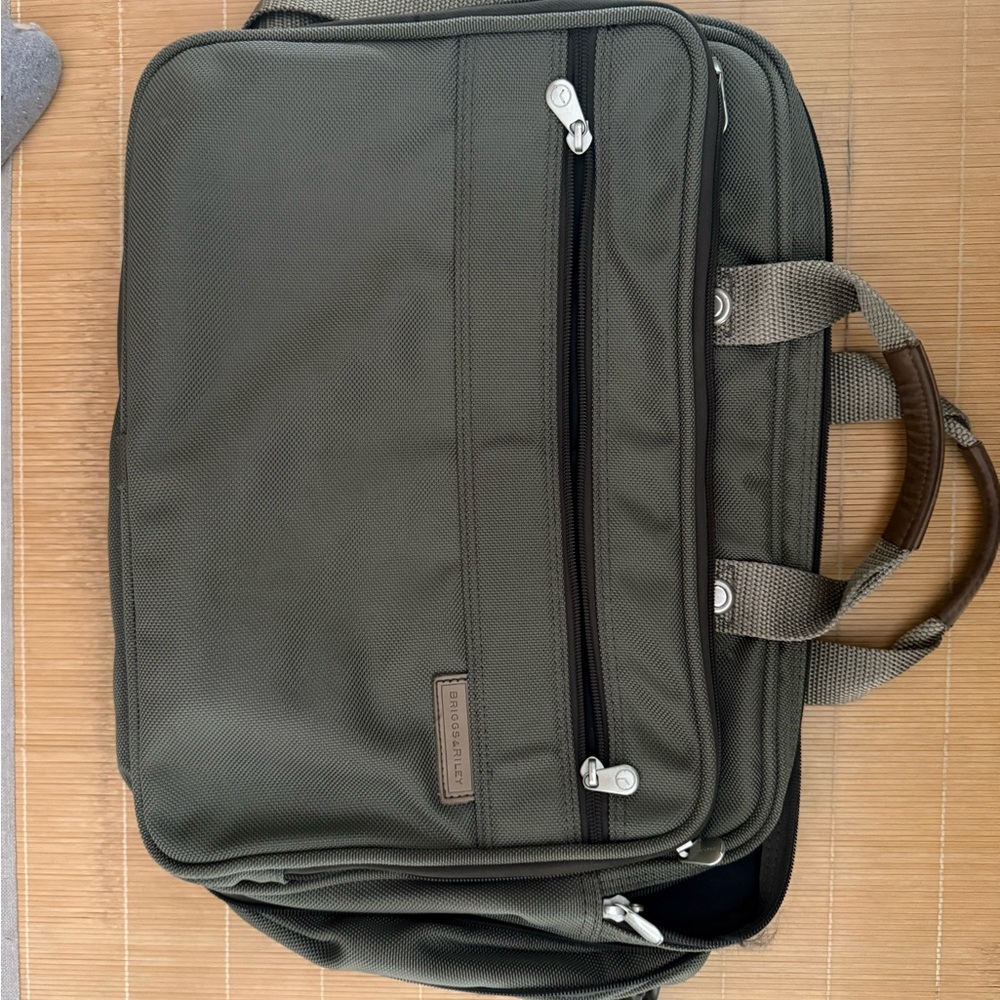 Briggs & Riley Olive Green Men's Briefcase